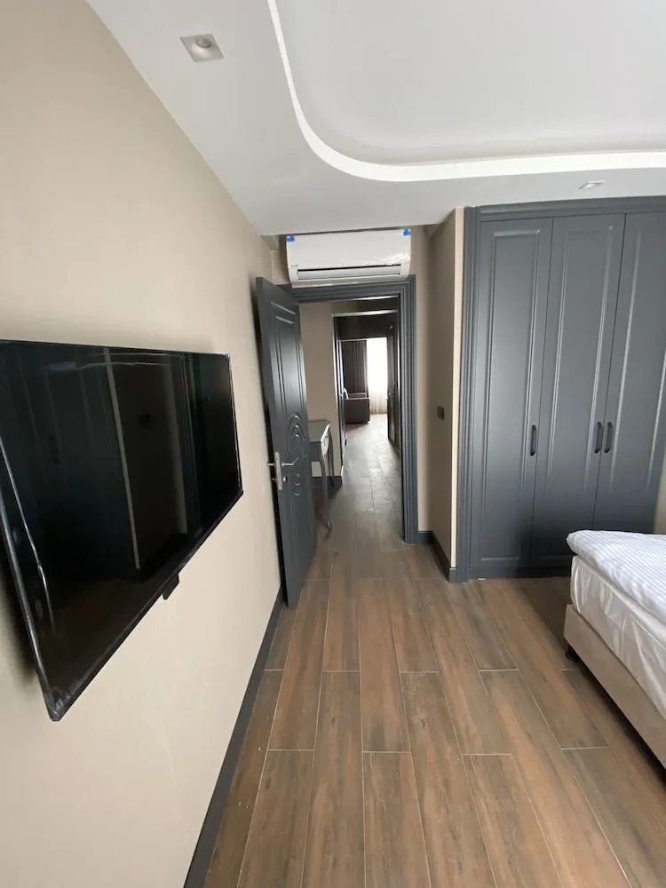Studio Apartment, 1 King Bed with Sofa bed, Kitchenette, Annex Building, No Breakfast