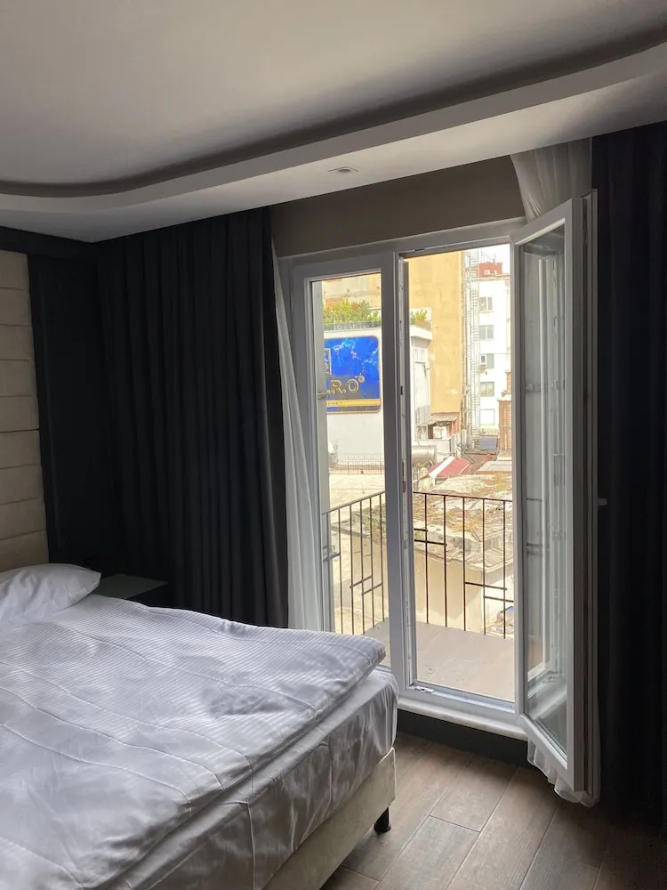 Studio Apartment, 1 King Bed with Sofa bed, Kitchenette, Annex Building, No Breakfast