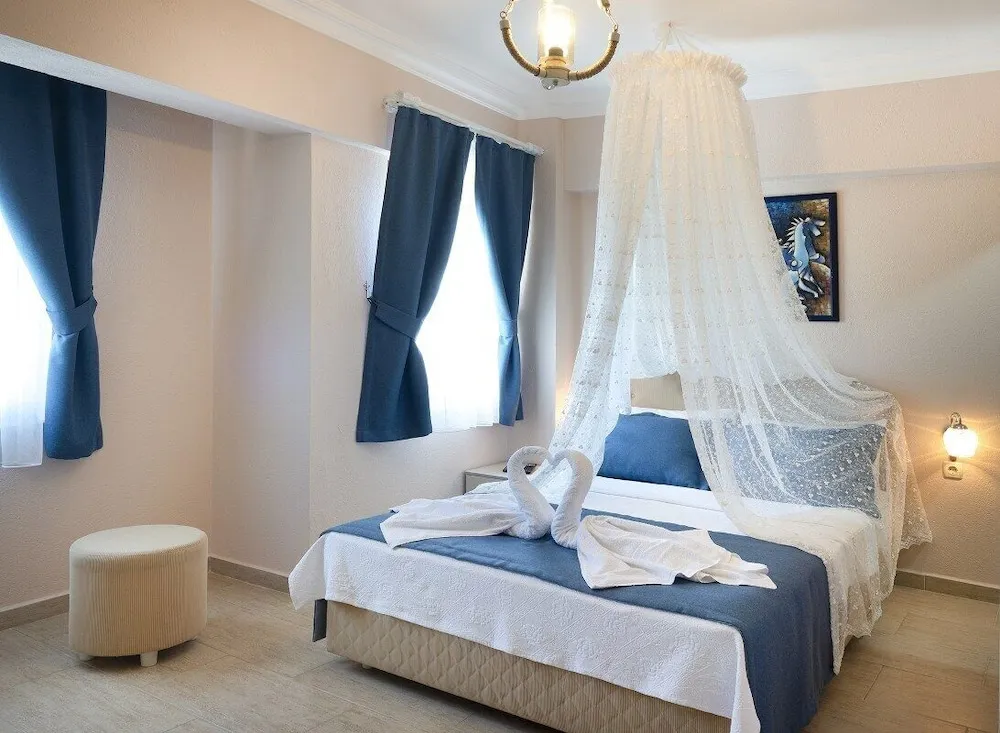 Deluxe Tek Büyük Yataklı Oda, Deniz Manzaralı