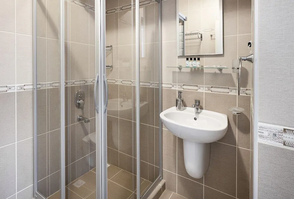 Deluxe Tek Büyük Yataklı Oda, Deniz Manzaralı