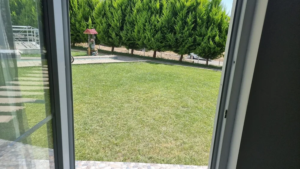 Standard Apart Daire, Avlu Manzaralı, Zemin Kat
