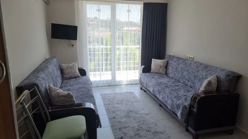 Standard Apart Daire, Balkon