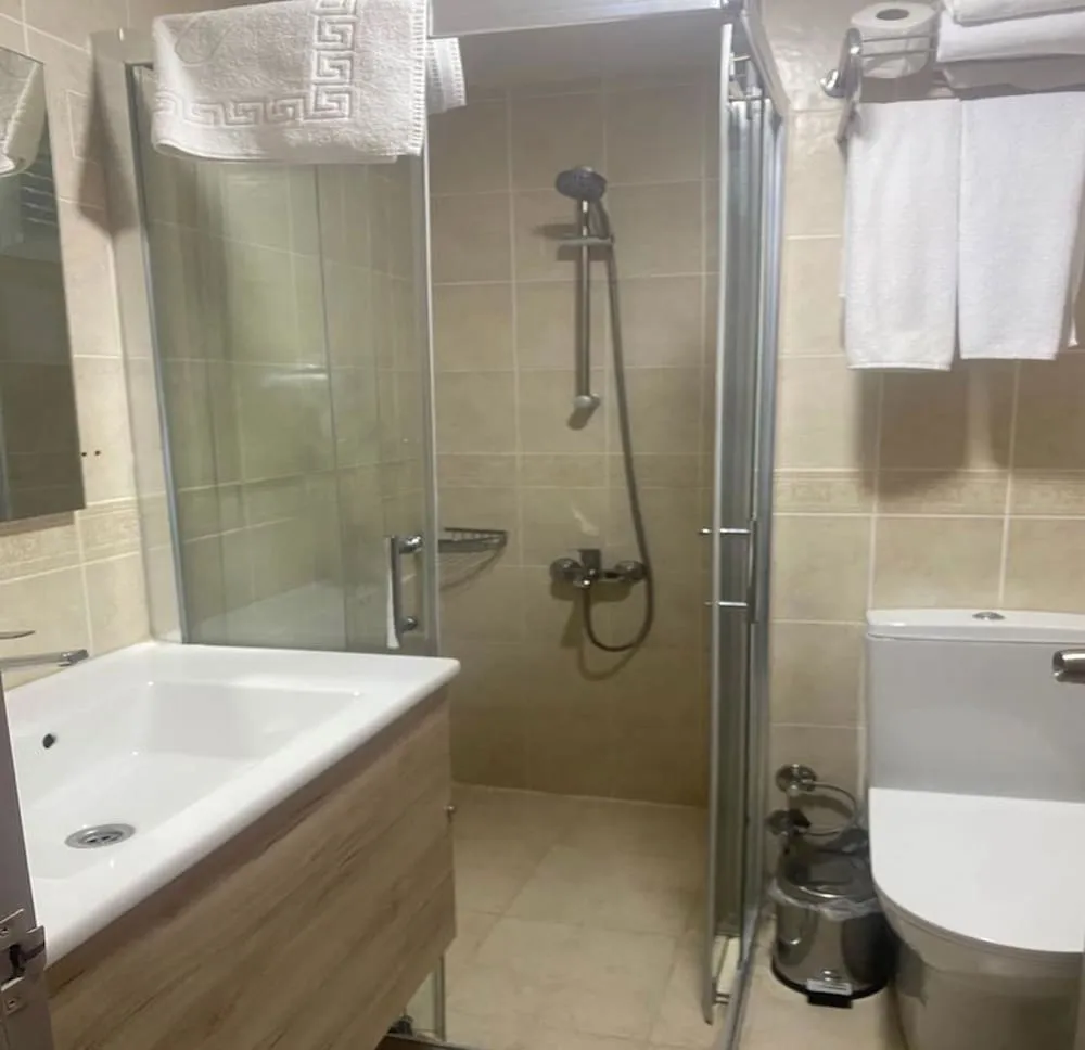 Family Dört Kişilik Oda