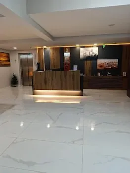Grand Faik Hotel