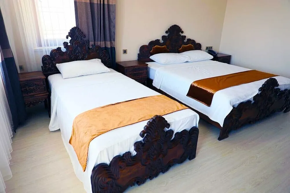 Deluxe Üç Kişilik Oda