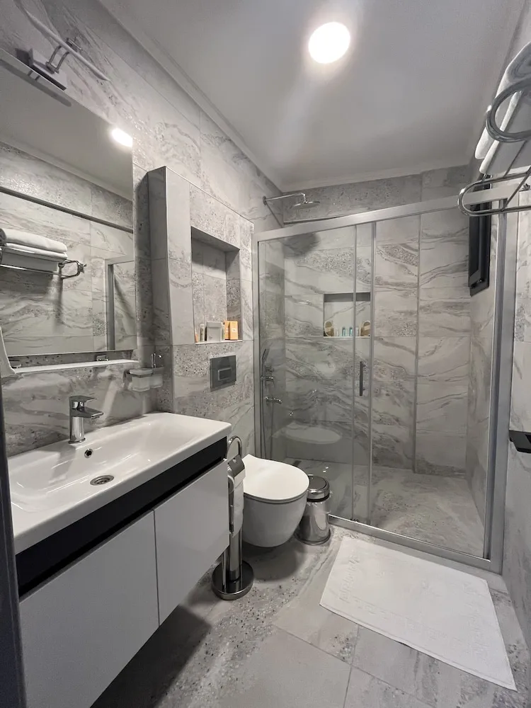 Deluxe Double Room - GOBUN