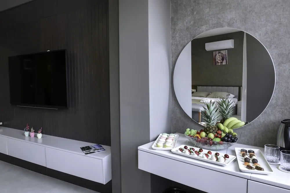 Deluxe Double Room - GOBUN