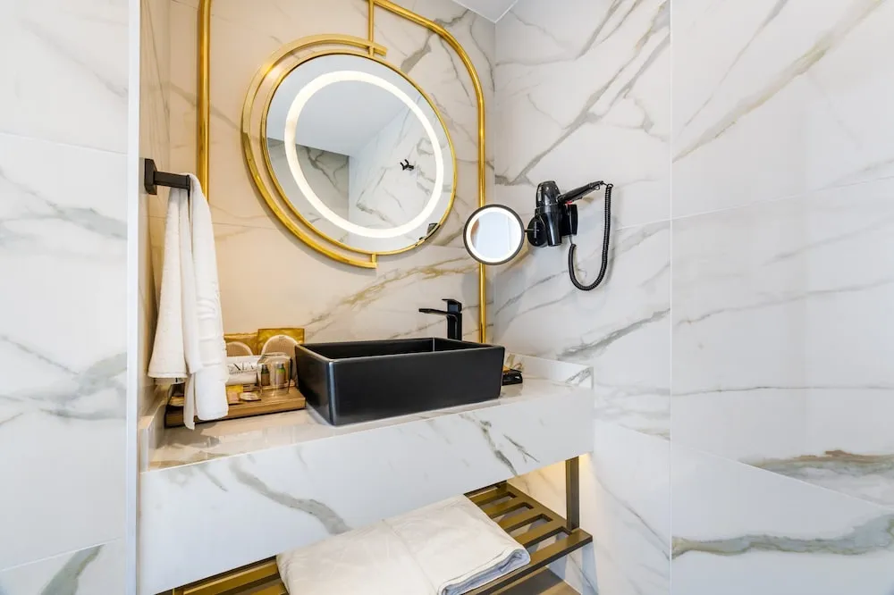 Standard Tek Büyük veya İki Ayrı Yataklı Oda, 1 Yatak Odası, Şehir Manzaralı