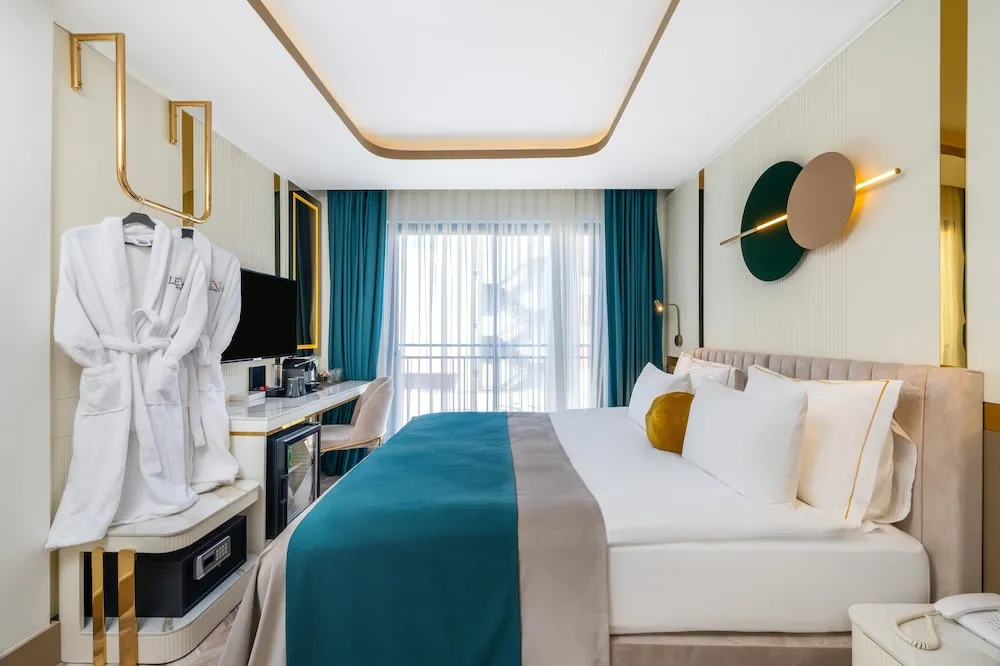 Standard Tek Büyük veya İki Ayrı Yataklı Oda, 1 Yatak Odası, Şehir Manzaralı