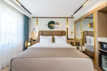 Lexia Hotels