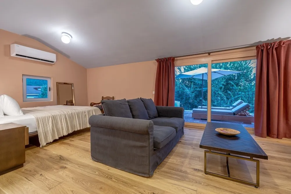 Honeymoon Tek Büyük Yataklı Oda, Havuz Kullanımı