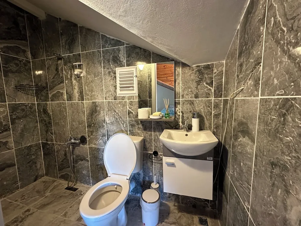 Family Dört Kişilik Oda