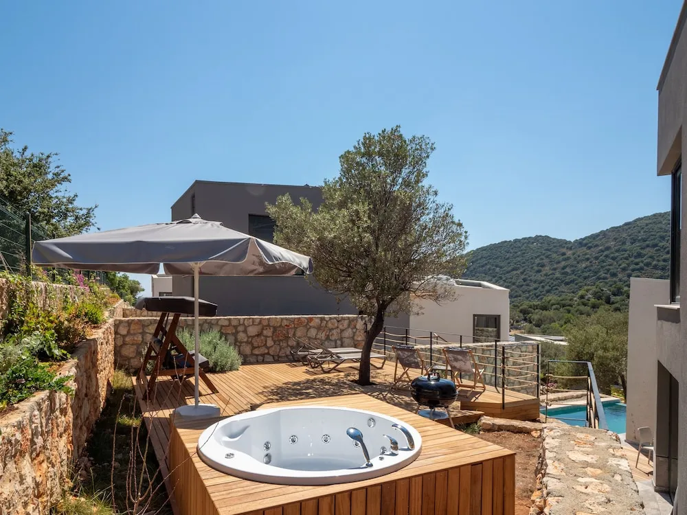 Luxury Villa, Birden Çok Yatak, Havuz Manzaralı
