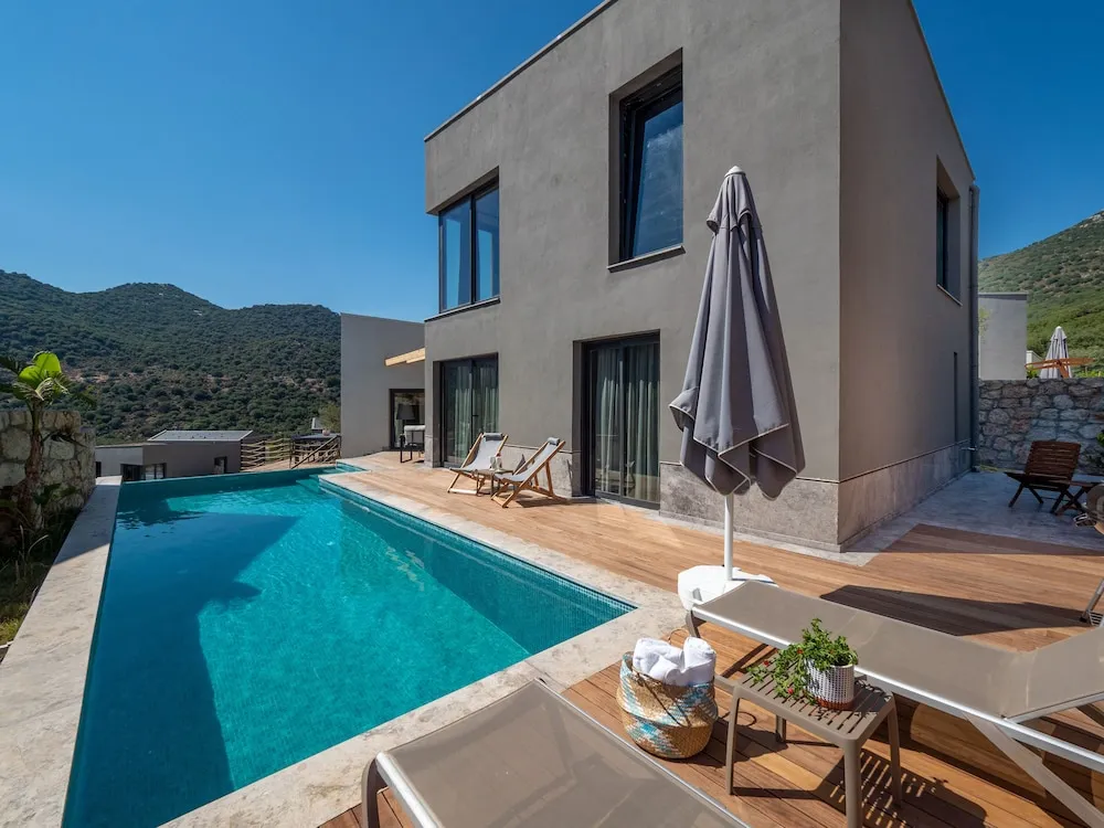 Luxury Villa, Birden Çok Yatak Odası, Havuz Manzaralı