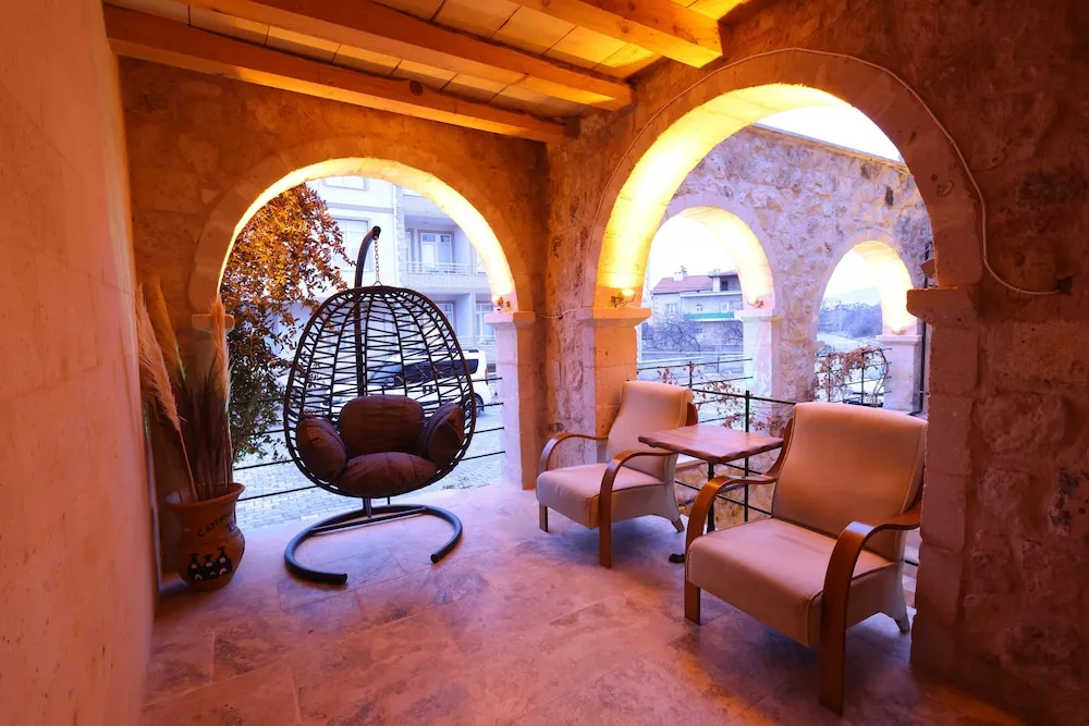 Premium Tek Büyük Yataklı Oda