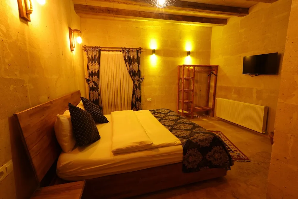 Comfort Tek Büyük Yataklı Oda