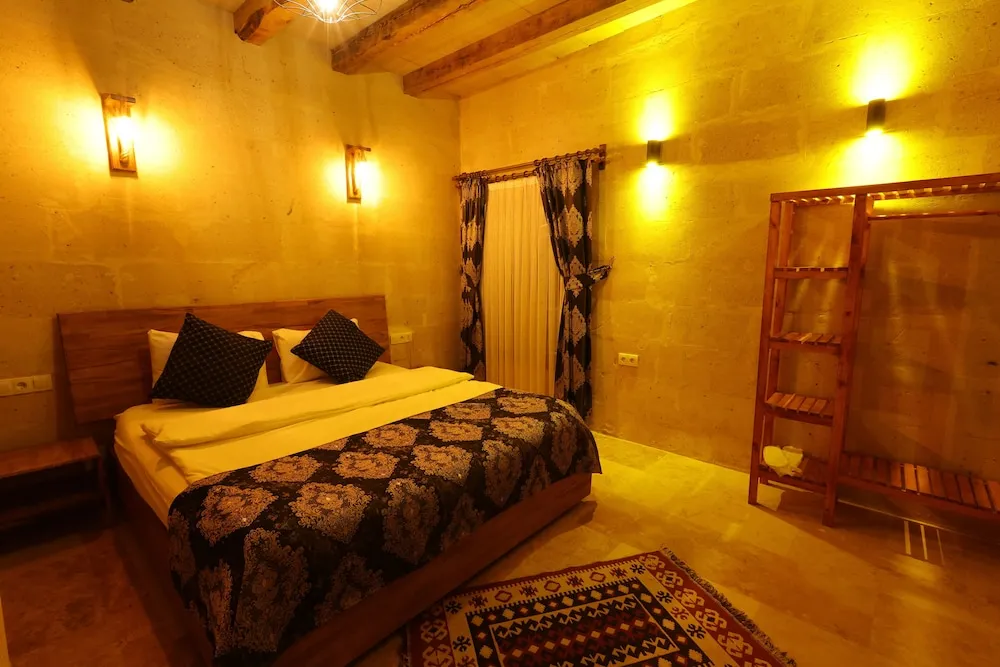 Comfort Tek Büyük Yataklı Oda