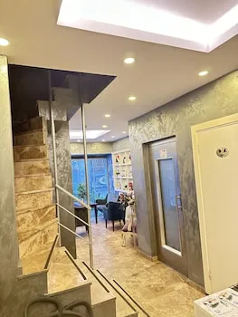 Taxim Alyon Suite Hotel