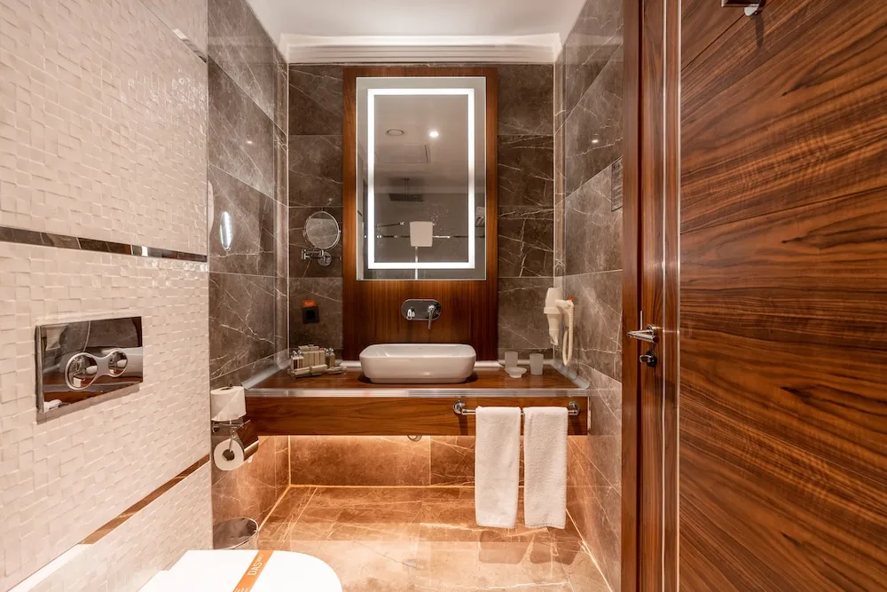 Deluxe Üç Kişilik Oda