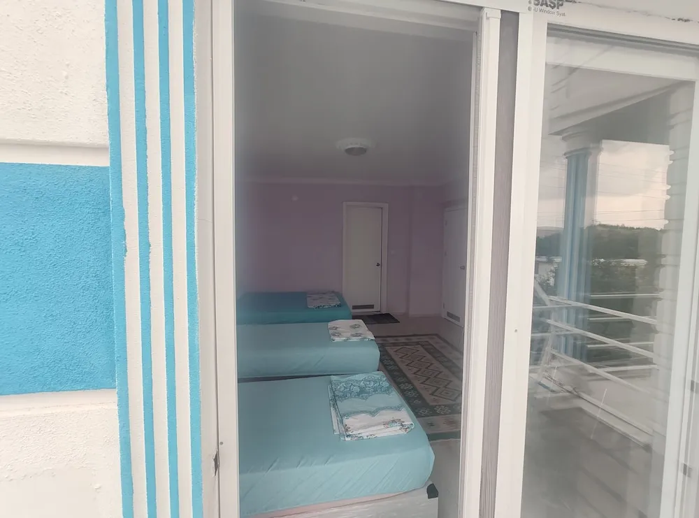 Family Dört Kişilik Oda, Birden Çok Yatak, Balkon, Göl Manzaralı