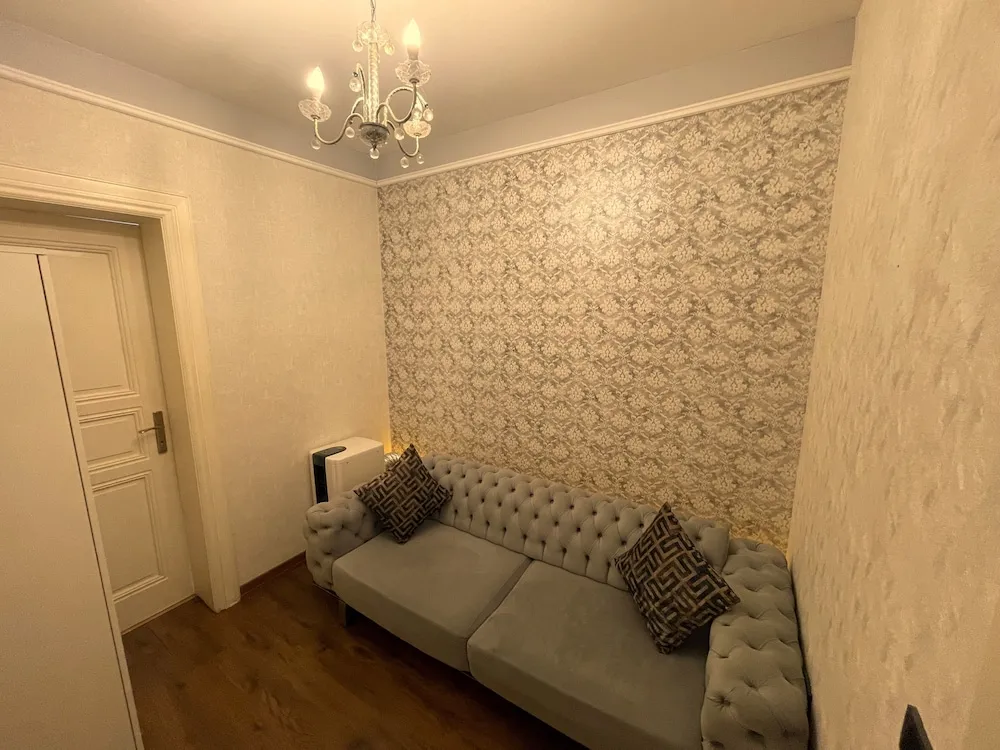 Design Üç Kişilik Oda, Bahçe Manzaralı