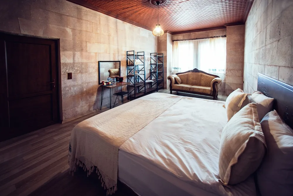 Deluxe Tek Büyük Yataklı Oda