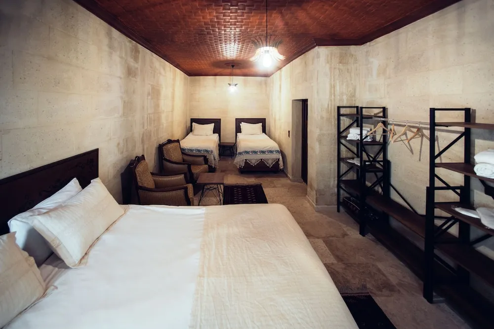 Family Dört Kişilik Oda