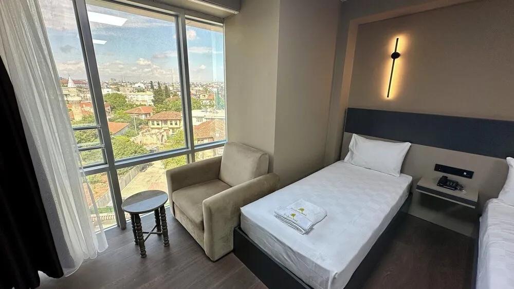 Grand Oda, Şehir Manzaralı