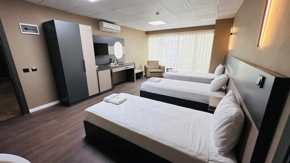 Grand Oda, Şehir Manzaralı