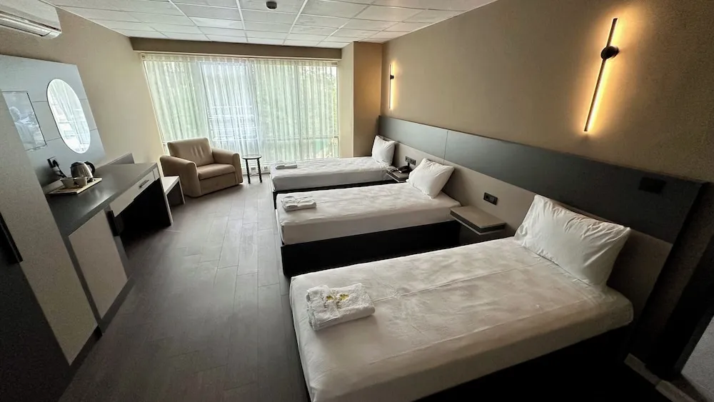 Grand Oda, Şehir Manzaralı