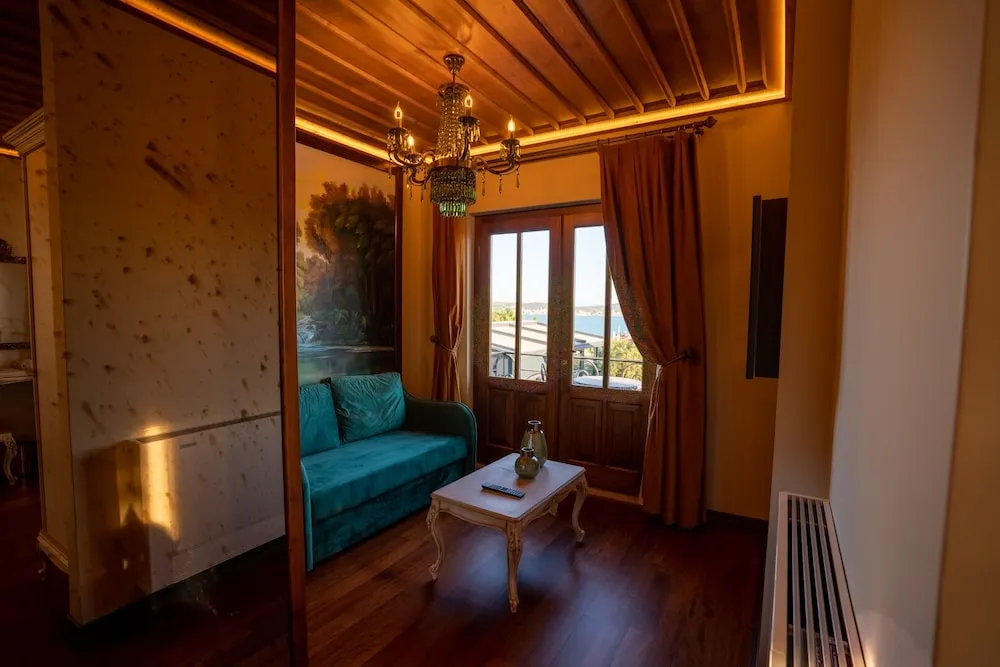 Deluxe Sea View