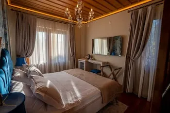 Cunda Baradiel Hotel
