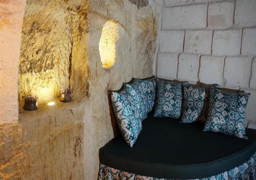 Cave Standard Room-6