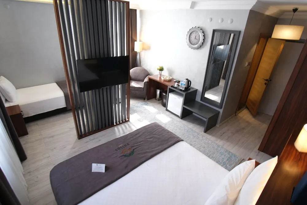 Standard Üç Kişilik Oda