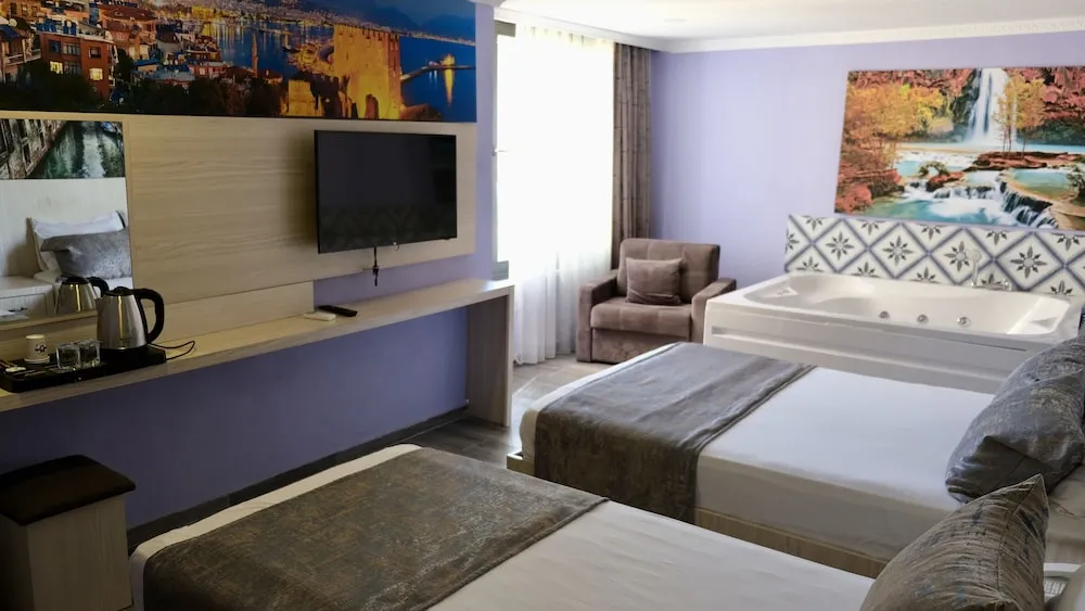 Deluxe Tek Büyük Yataklı Oda, 1 Çift Kişilik Yatak