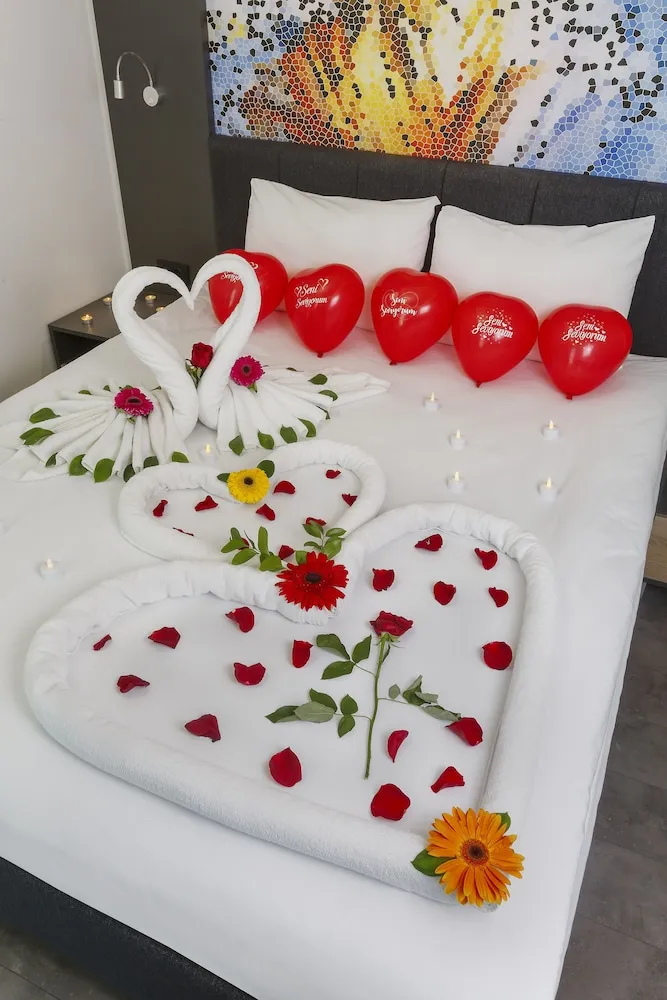 Deluxe Süit, 1 En Büyük (King) Boy Yatak ve Çekyat, Şehir Manzaralı, Köşe