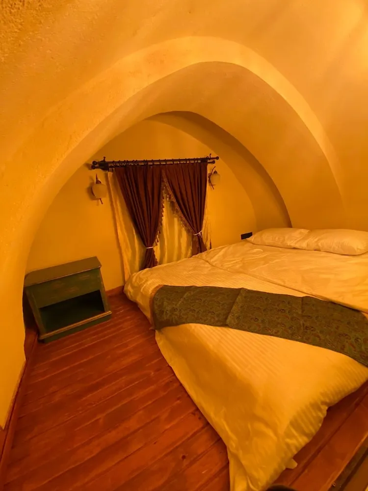 Comfort Tek Büyük Yataklı Oda, Özel Banyo