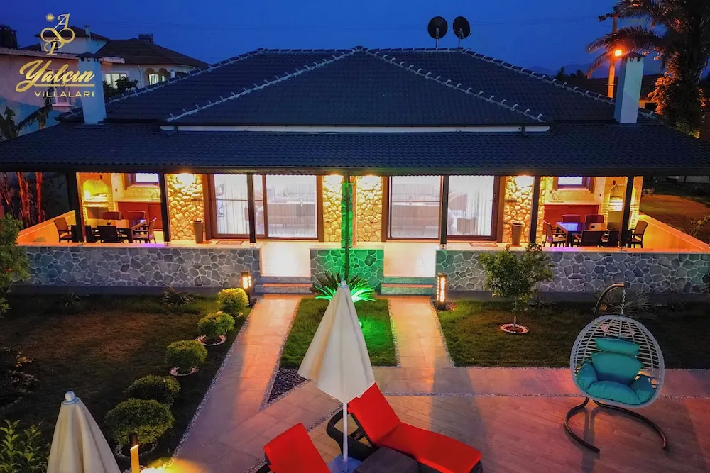 Deluxe Villa