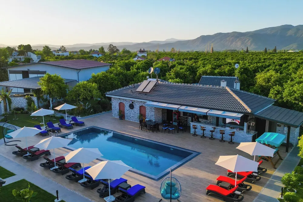Deluxe Villa