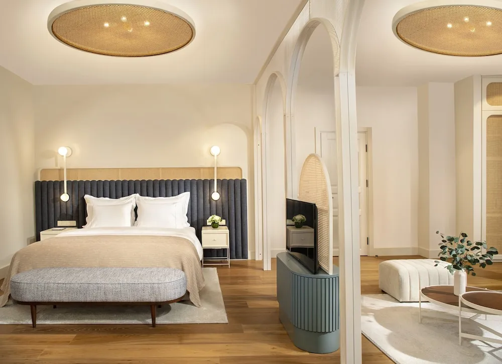 Galata Suite With Bathtub
