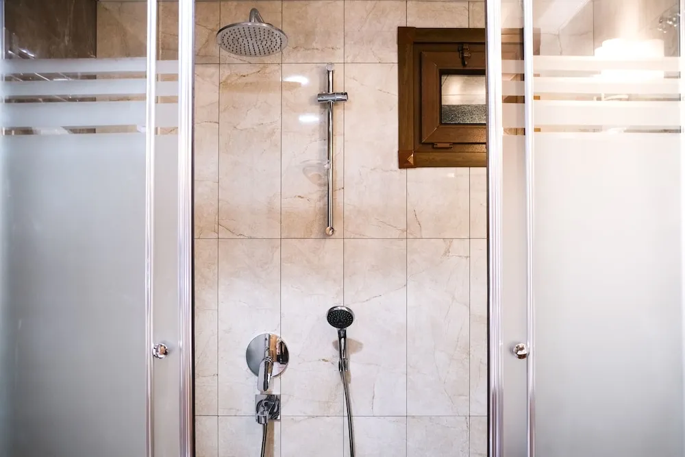 Superior Oda, 1 Büyük (Queen) Boy Yatak, Özel Banyo, Dağ Manzaralı