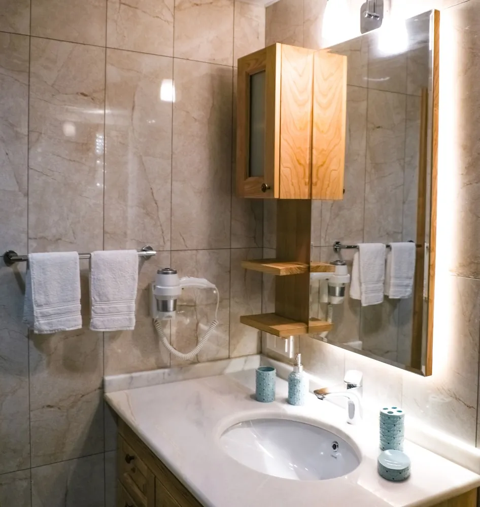 Superior Oda, 1 Büyük (Queen) Boy Yatak, Özel Banyo, Dağ Manzaralı
