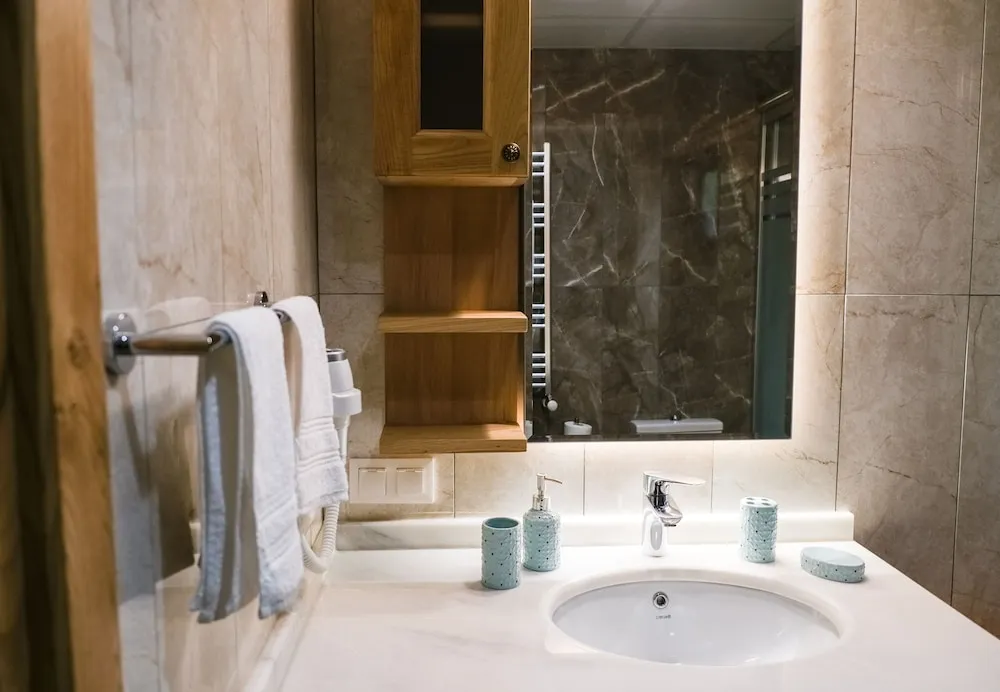 Superior Oda, 1 Büyük (Queen) Boy Yatak, Özel Banyo, Dağ Manzaralı