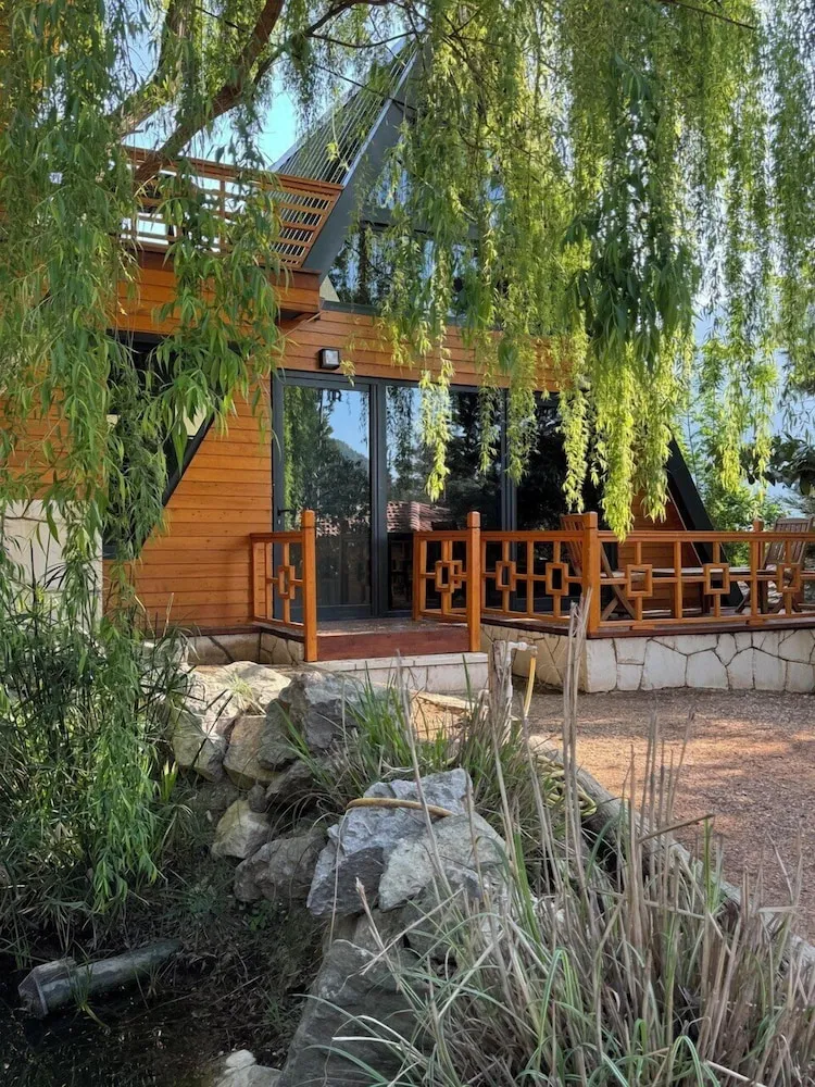 Forest Bungalow in Mountain (3A)