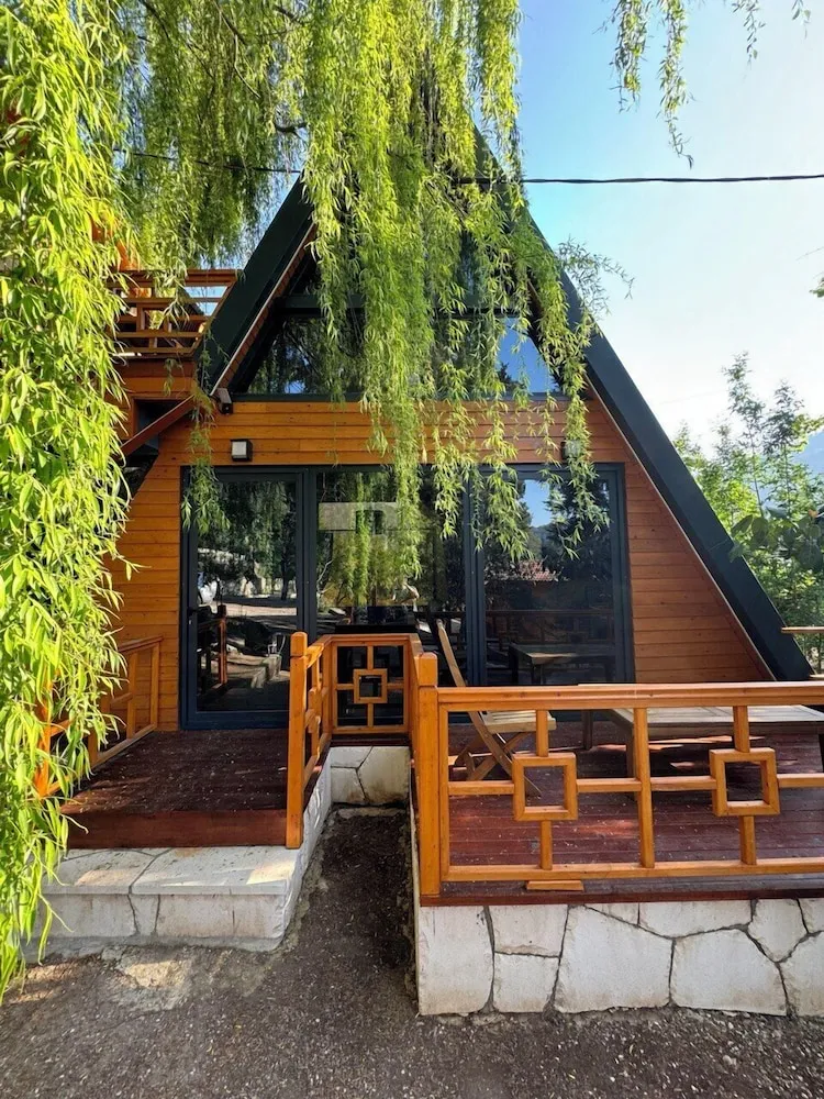 Forest Bungalow in Mountain (3A)