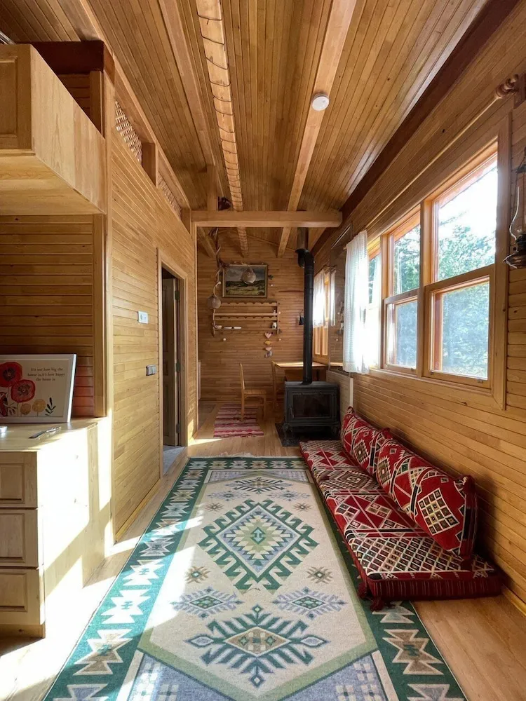 Forest Bungalow in Mountain (2A)