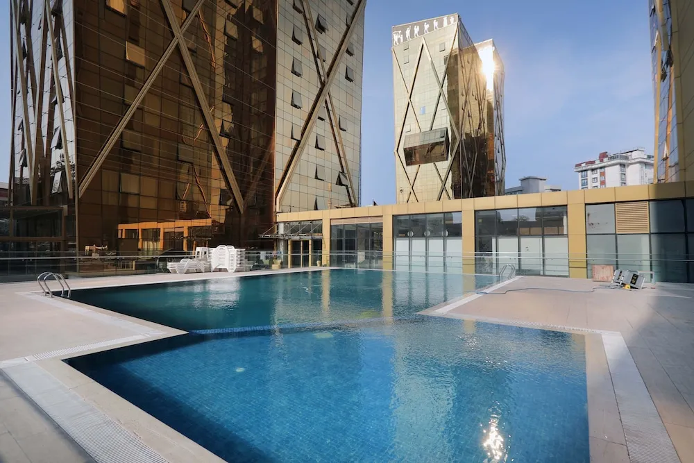 The Four Winds Hotel