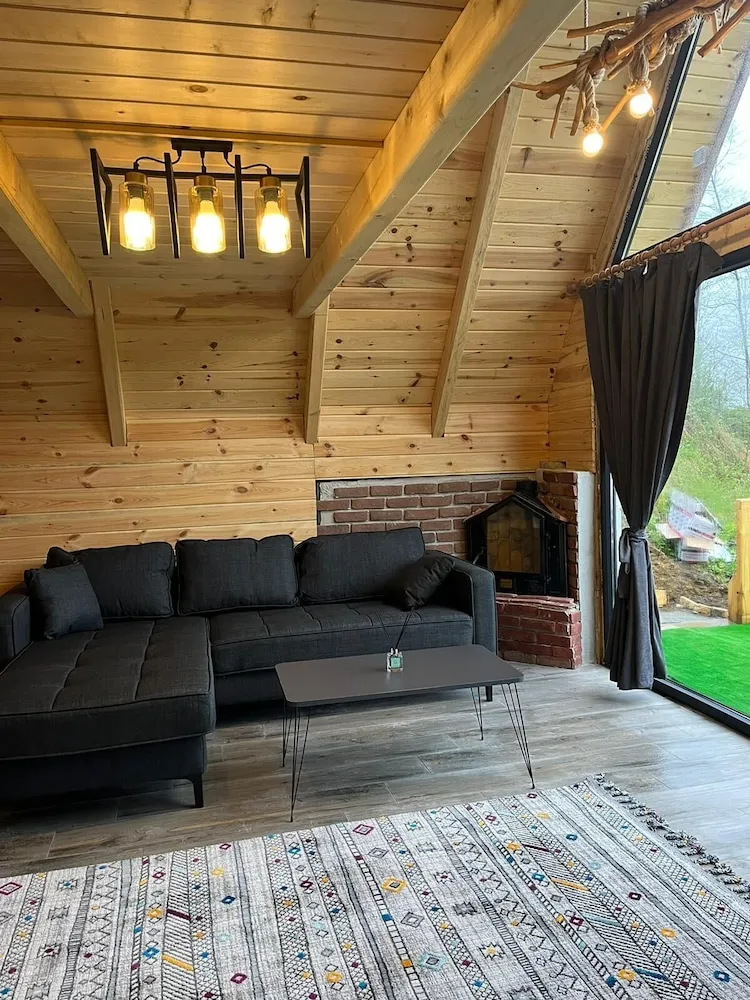 Classic Oda, Dağ Manzaralı