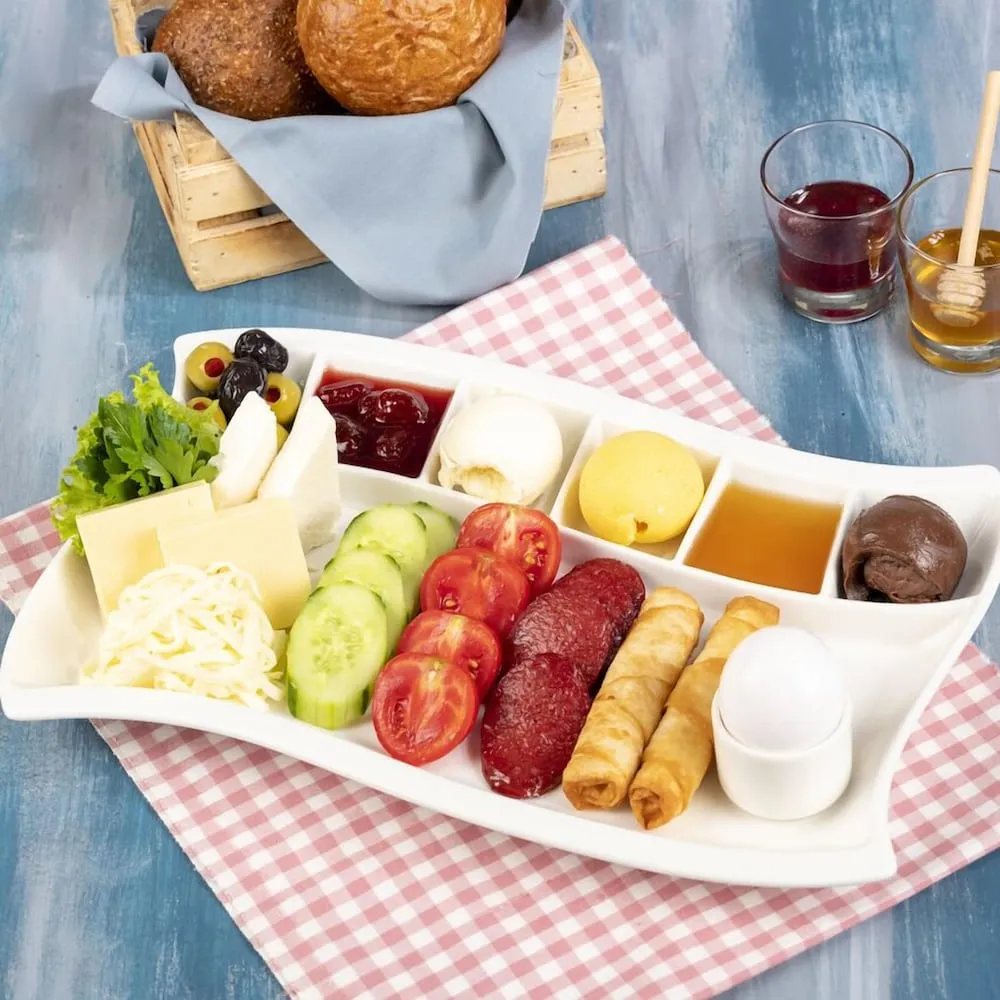 Kahvaltı servisi