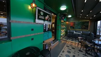Sapran Deluxe Hotel